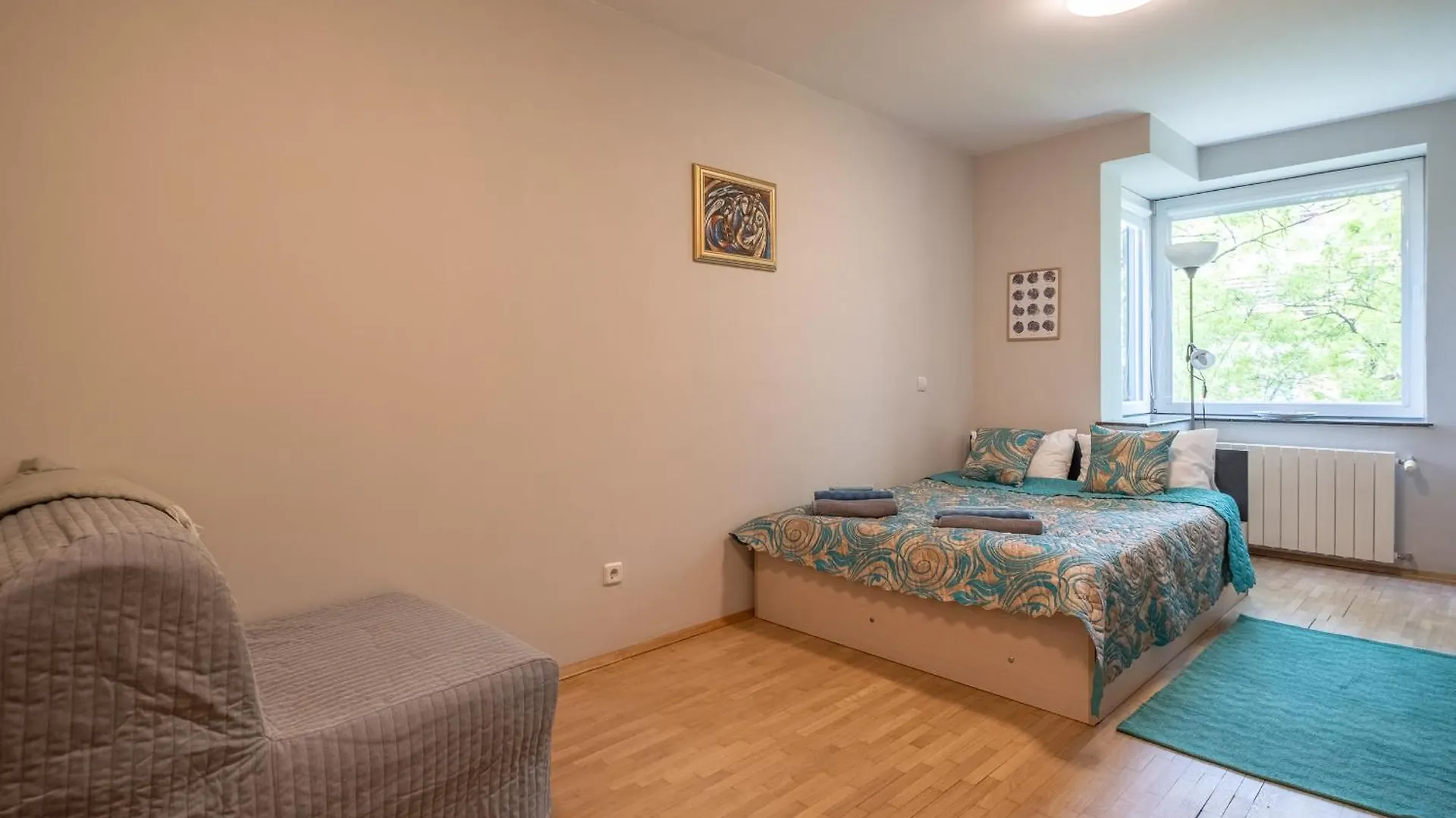 Serdica Top Center - 3 Berdoom Cosy Apartment Sofia