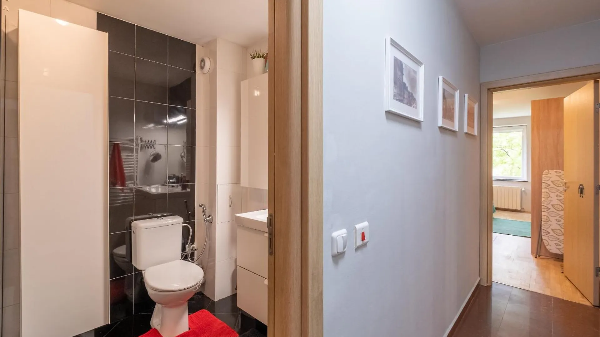 Serdica Top Center - 3 Berdoom Cosy Apartment Sofia